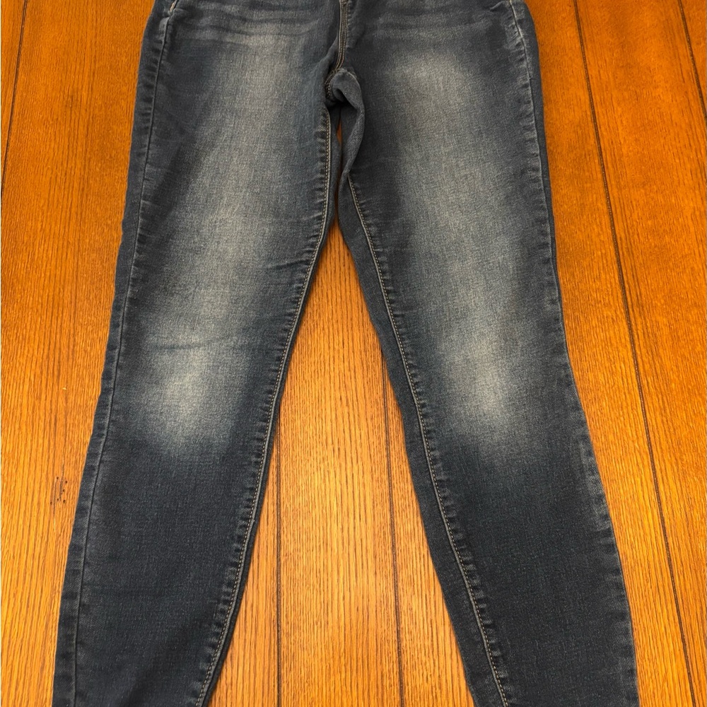 Maurices Dark Wash Skinny Jeans